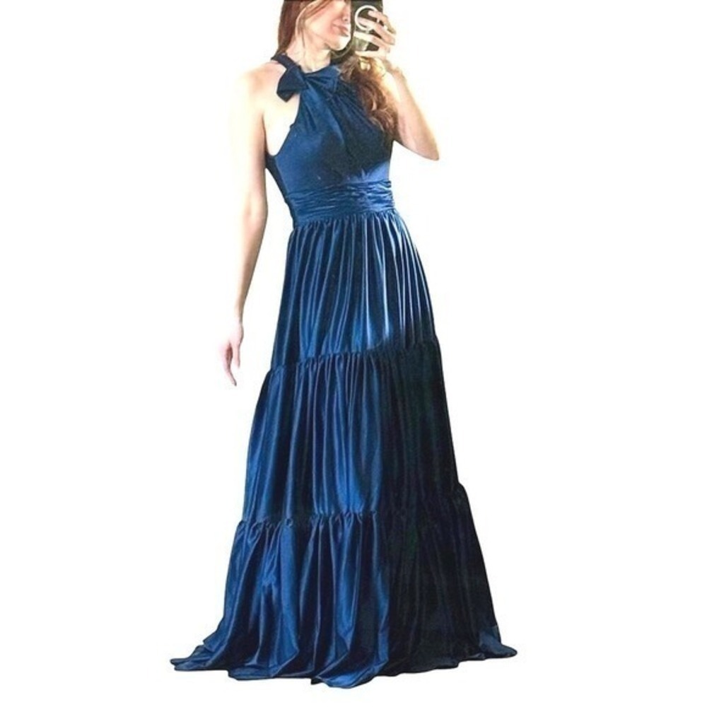 Mac Duggal Halter Neck Satin Tiered Evening Prom Formal Gown 50658 Size 6 NWT - Picture 5 of 11